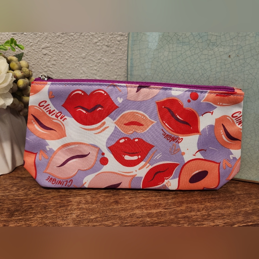 Clinique Lip Print Cosmetic Bag - Purple and Red 9x4.5x2.5 New